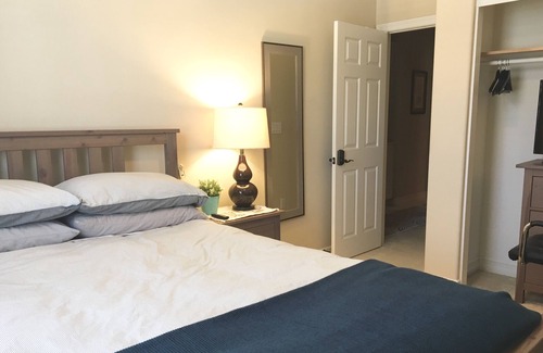 Costa Mesa Condo | Relax at Resort-Style Condo with Pool & Ocean Views