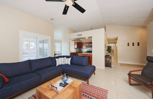 Horizons West House | Unwind in Sunny Arizona with Heated Pool and Scenic Views