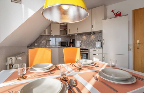 Westerdeichstrich Apartment | Relax in the heart of Westerdeichstrich: family-friendly vacation apartment!