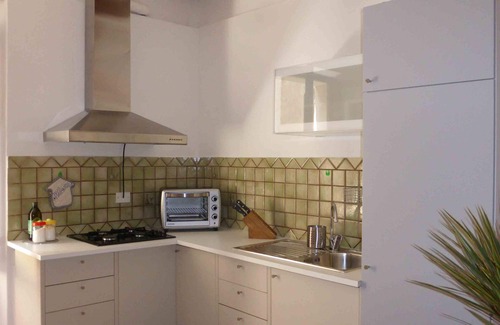 Alghero City Centre Apartment | Historic Center Retreat with Oceanfront Views & Breakfast