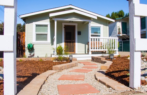 San Luis Obispo Cottage | Discover a Newly Renovated Downtown Cottage with Spa Access