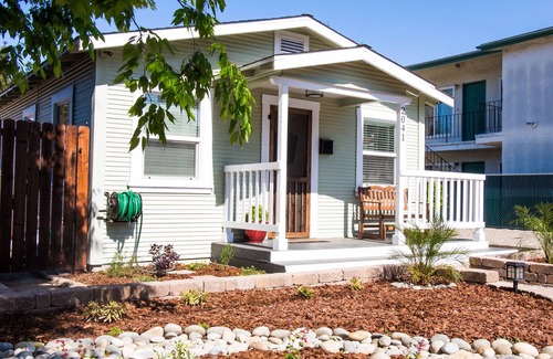 San Luis Obispo Cottage | Discover a Newly Renovated Downtown Cottage with Spa Access