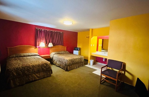 Sulphur Hotel | Budget-Friendly Stay at Relax Inn with Free Breakfast