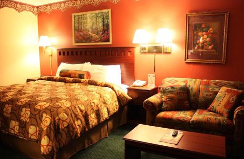 Chehalis Hotel | Inviting Relax Inn Chehalis: Pet & Child Friendly Stay