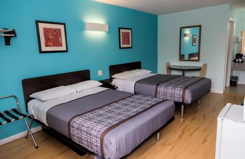 Front Royal Hotel | Budget-Friendly Relax Inn with Family Amenities in Front Royal