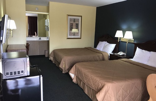 Dublin Hotel | Discover Comfort at Relax Inn & Suites with Family Amenities