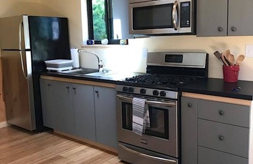 Wolfeboro Cottage | Unwind at Crescent Lake with Pool and Ocean Views