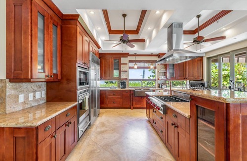 Marathon House | Experience Your Oceanfront Villa Retreat on Seapalm Island