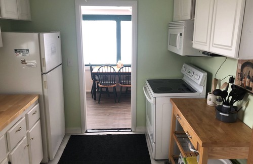 Eagles Nest House | Experience Comfort at Hilltop Cottage Lake of the Ozarks