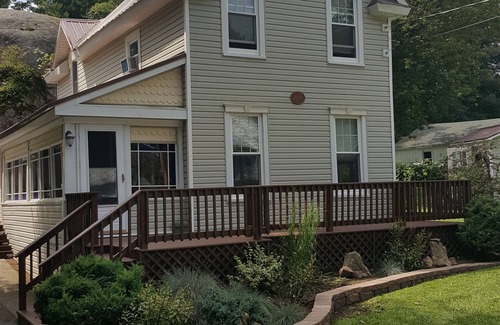 Alexandria Bay House | Updated Village Home: Walk to Downtown & Unwind Outdoors