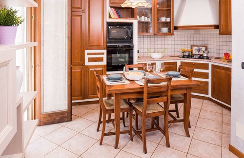 Bardolino Apartment | Serene Retreat with Pool and Spa Overlooking Lake Garda