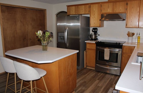 Vancouver House | Relax, Play & Unwind in 3-bedroom house Full of Entertainment Amenities!