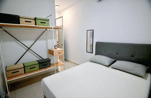 Sungai Buloh Apartment | Relax & Recharge in 3BR condo at The Zizz
