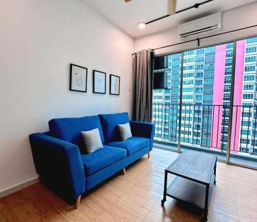 Sungai Buloh Apartment | Relax & Recharge in 3BR condo at The Zizz