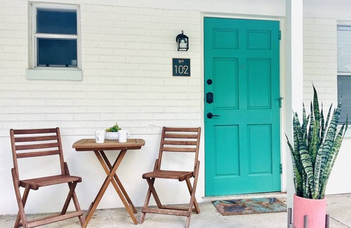 Safety Harbor Hotel | Discover QN Studio: Oceanfront Bliss Near Downtown