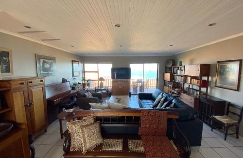 Boggoms Bay Apartment | Serene Haven with Ocean View & 4-Star Comfort
