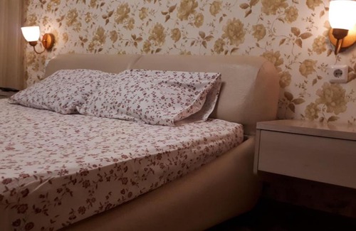 Nizhnekamsk Apartment | Budget-Friendly RELAx: Pet Friendly & Breakfast Included