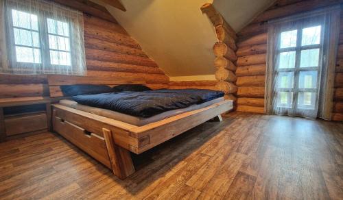 Clunek Villa | Serene Oceanfront Retreat at Relax Srub Kunějov