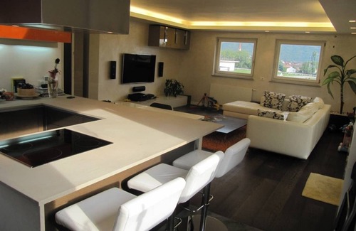 Merano Apartment | Relax Suite in Merano: Pet-Friendly Getaway with Spa Amenities