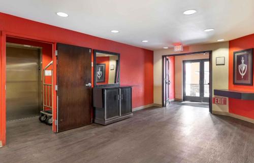La Mirada Hotel | Pet-Friendly Relax Suites Extended Stay in La Mirada