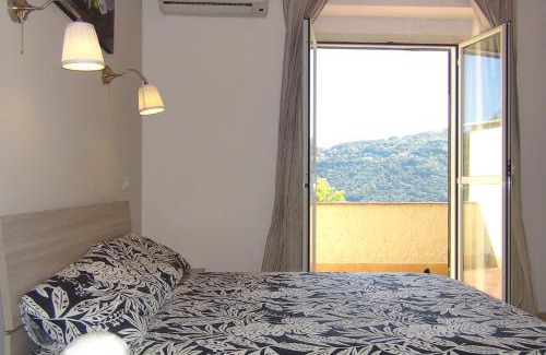 Genzano di Roma Apartment | Inviting Relax sul Lago: Family-Friendly Retreat by the Lake
