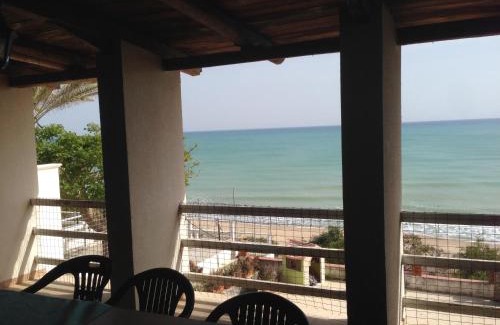 Manfria House | Relax by the Sea in Beautiful Sicily with Oceanfront Views
