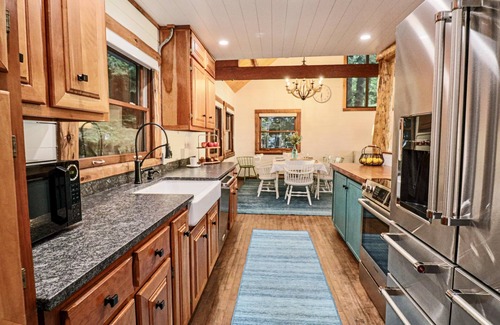 Northport Cabin | Relax and Recharge at Blue Calm on Grand Traverse Bay