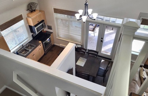 Okanagan-Similkameen House | Location Cottage: Steps from Pools and Scenic Views