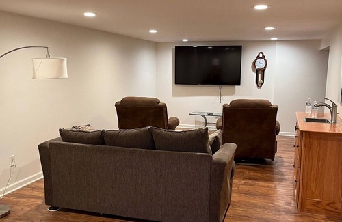Haslett House | Inviting Home with Pool Near MSU & Parks - 8/10 Rated