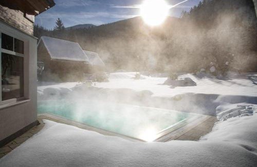 Hinterstoder Hotel | Relax at Poppengut: Pet-Friendly Hotel with Pool Access