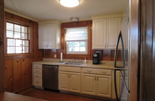 Lottsburg House | Escape to Potomac River Waterfront Home – Rated 10/10!