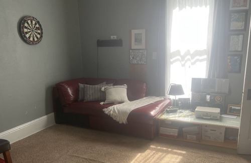 Chanute Bed & Breakfast | Ultimate Relaxation: Enjoy Your Own Floor & Game Room