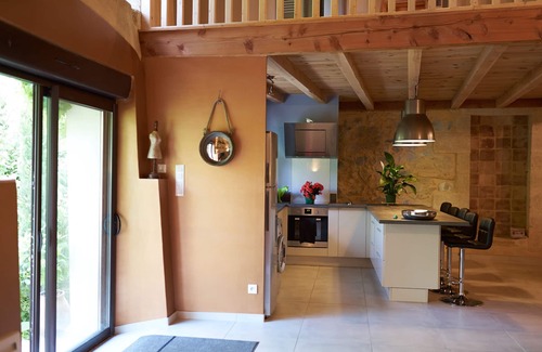 Saint-Bonnet-du-Gard Cottage | Unforgettable Family Getaway by Pont du Gard for 10 Guests