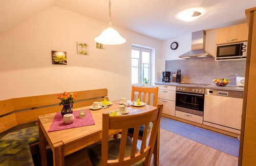 Unterallgau Apartment | Tranquil Getaway in Bad Wörishofen with Pool & Breakfast