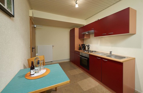 Dillendorf Apartment | Tranquil Getaway in the Hunsrück with Pool & Ocean Views