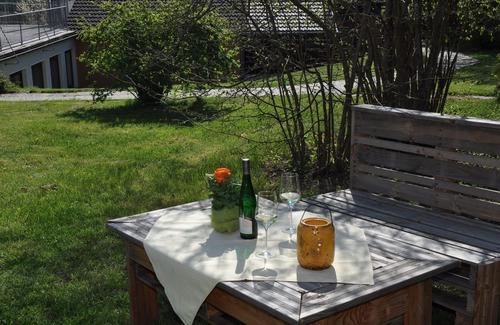 Dillendorf Apartment | Tranquil Getaway in the Hunsrück with Pool & Ocean Views