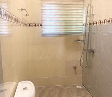 Koforidua House | Family-Friendly 4-Bed House in Koforidua Awaits You