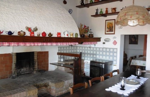 Murlo House | Scenic Relaxation in Basso Merse Nature Reserve Awaits