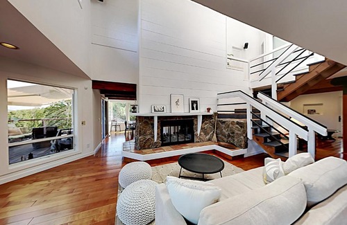 Glen Ellen Villa | Tranquil Estate with Pool and Hot Tub for Family Getaways