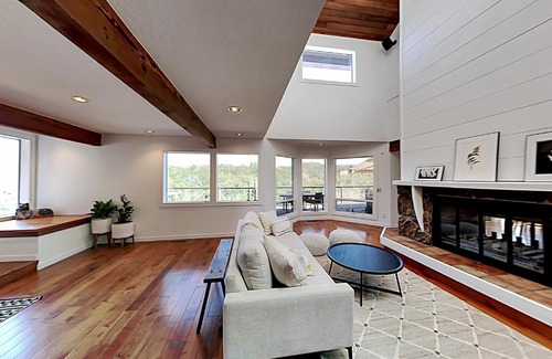 Glen Ellen Villa | Tranquil Estate with Pool and Hot Tub for Family Getaways