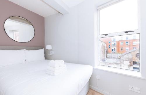 The Liberties Apartment | Inviting 1BD Flat with Roof Terrace in Portobello