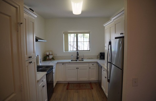 Gilbert Condo | Family-Friendly 2 Bedroom Condo with Pool, Spa & Gym