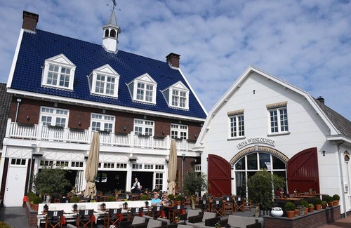 Municipality of Huizen Hotel | Relaxing 2-Unit Stay by Gooimeer | Walk Naarderbos & Explore Nightlife