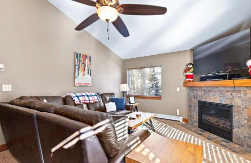 Breckenridge House | Family-Friendly 2BDR Retreat Near Breck Adventure Awaits