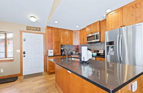 Breckenridge House | Family-Friendly 2BDR Retreat Near Breck Adventure Awaits