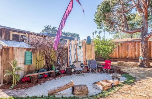 Eastside Santa Cruz House | Cozy Oceanfront 3-Bedroom Santa Cruz Home, Steps to Beach