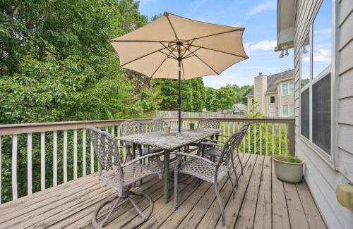 Buford House | Inviting 3BR Duplex Home with Pool & Patio for Families