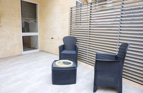 Marsalforn Apartment | Relaxing 3BR Home with Beautiful Views, Gozo