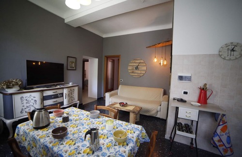 Prati Apartment | Serene Nature Retreat Minutes from Beautiful Beaches