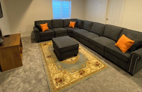 Providence House | Ideal Getaway for Families & Business Near Logan and Recreation